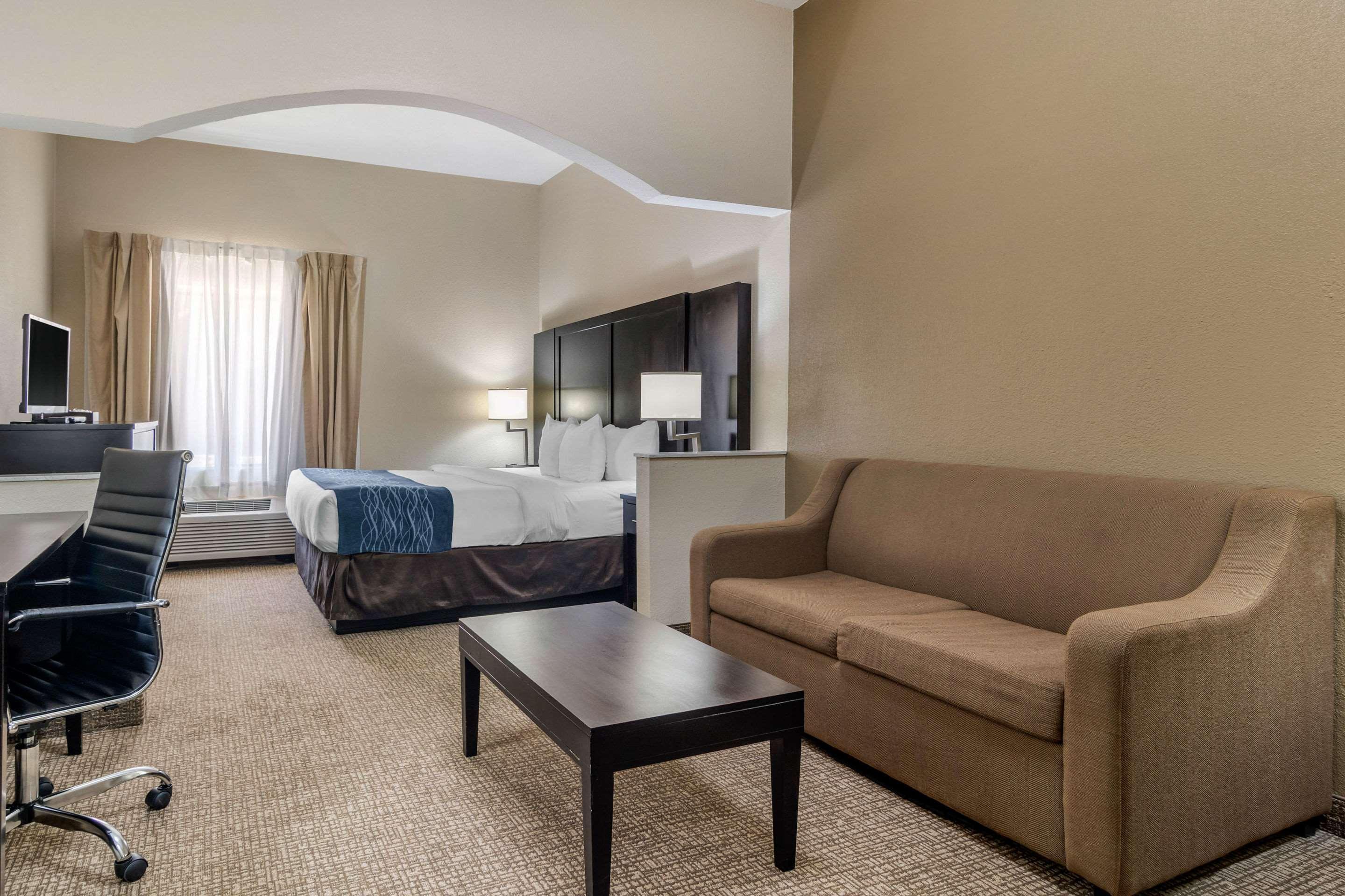 Comfort Inn & Suites Atlanta-Smyrna Exterior foto