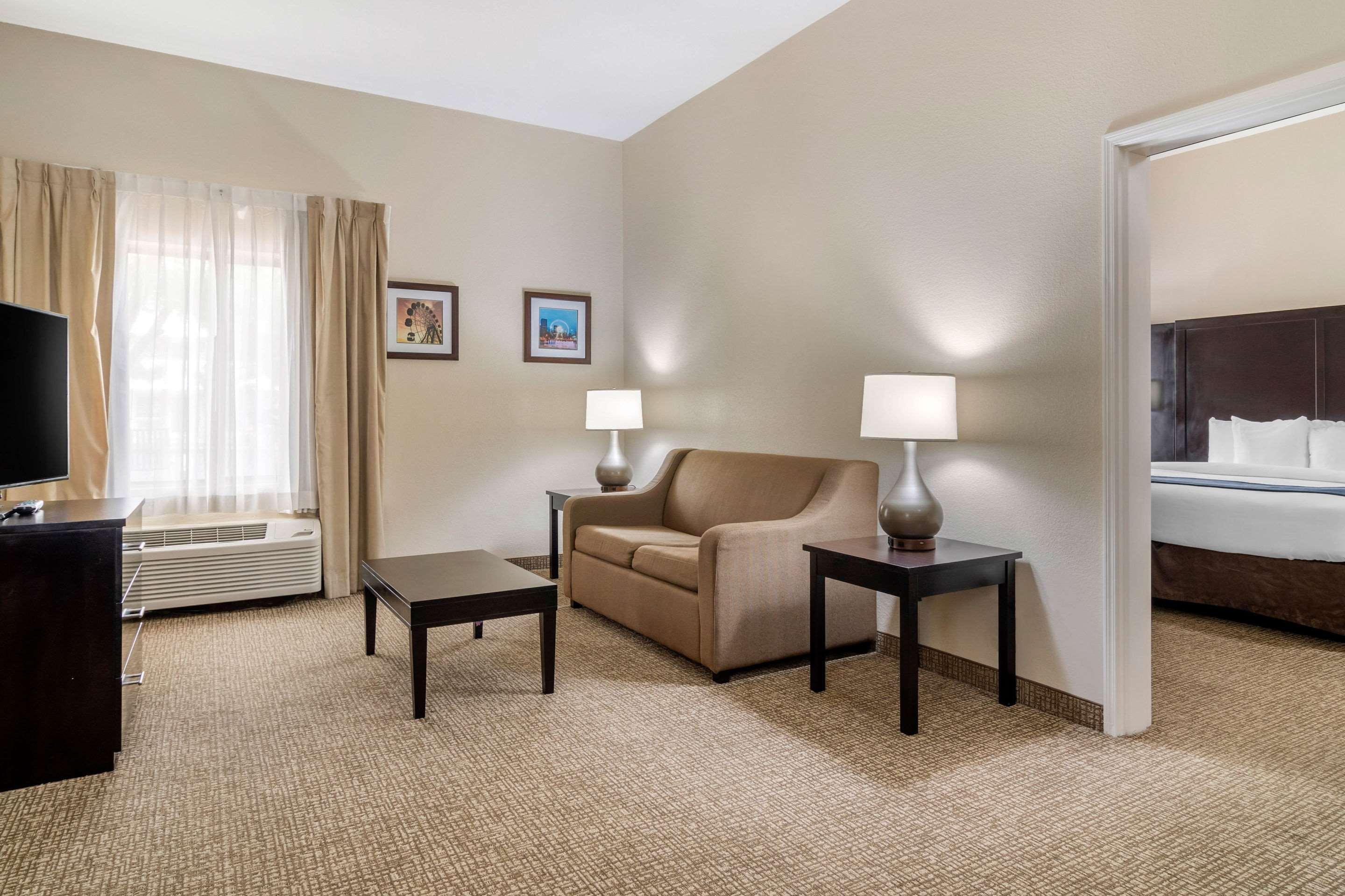 Comfort Inn & Suites Atlanta-Smyrna Exterior foto