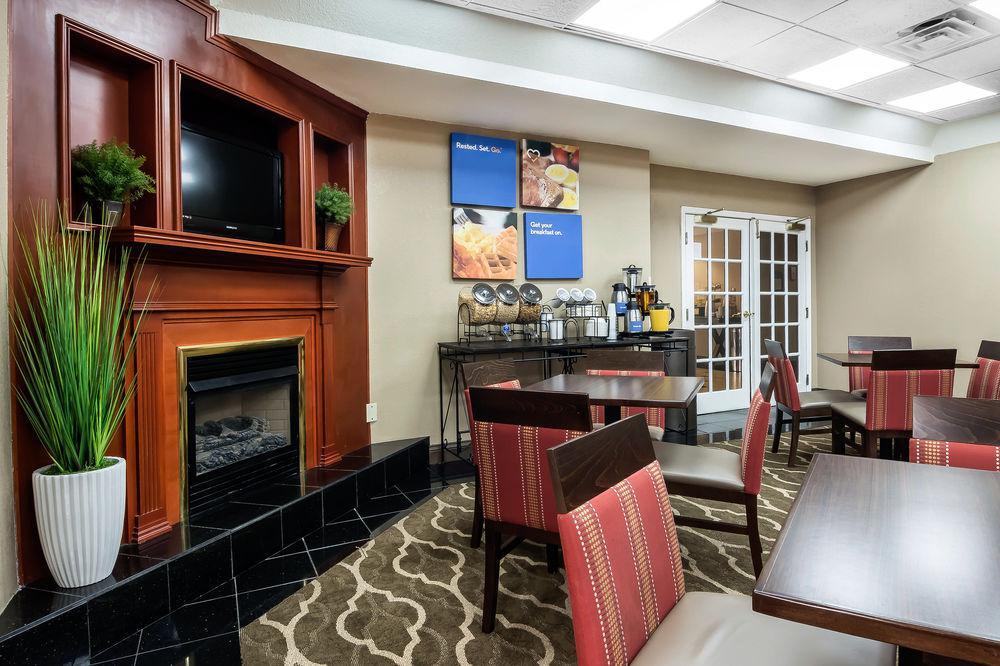 Comfort Inn & Suites Atlanta-Smyrna Exterior foto